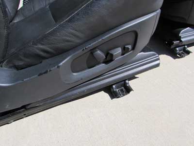 BMW Sport Front Seats (Left and Right Set), Black Dakota Leather, Electric Memory E60 525i 530i 545i8